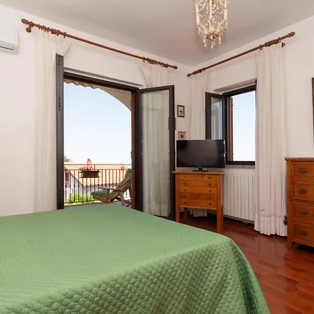 Blue Dream By Interhome